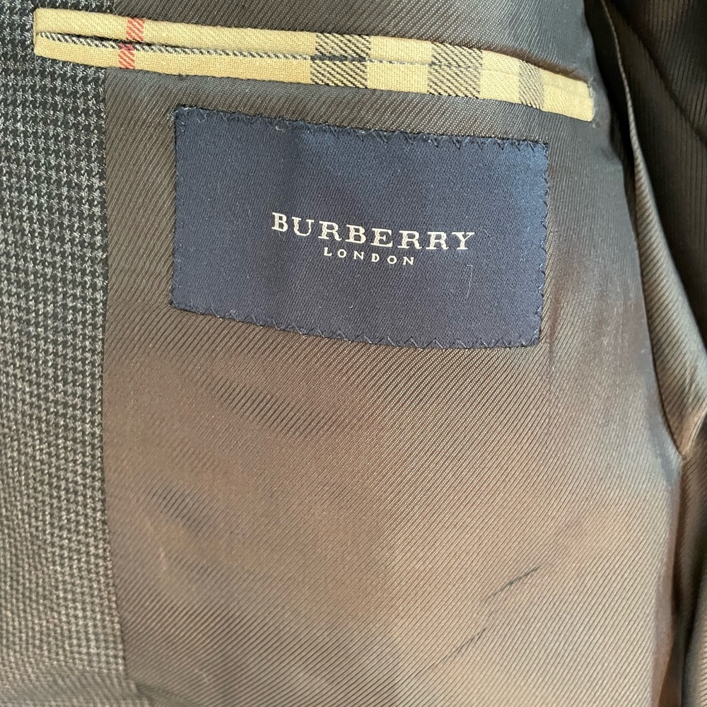 Menswear Burberry Saks Fifth Avenue Suit Jacket size 40 reg - Picture 5 of 10